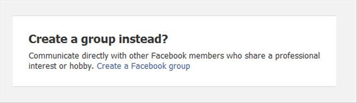 והאופציה השלישית היא ליצור קבוצה. בשביל ליצור קבוצה , לחצו בצד הימני התחתון על Create a Facebook group.