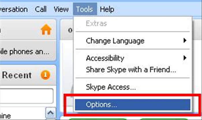 הפעילו את הסקייפ ולחצו על 'Tools' בתפריט העליון ובתפריט בחרו ב'Options'.
